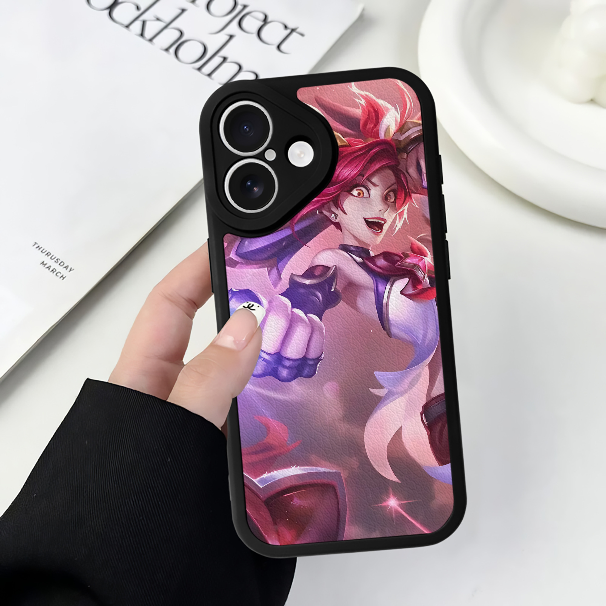 リーグ・オブ・レジェンド League of Legends LOL 【iPhone 16シリーズ対応】シリコンスマホケース（レザー調） 材質：シリコン